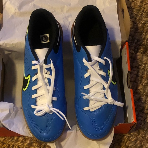 ‼️SOLD‼️ NWT Nike Tiempo Legend 9 Club IC 
M 7.5 / W 9 - Picture 4 of 11